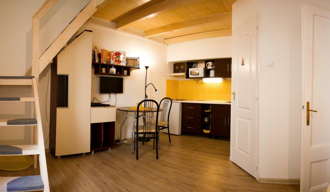 Minion & Snoopy Apartman Budapesta Exterior foto